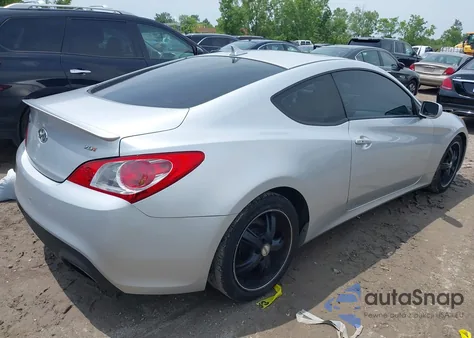 2010 Hyundai Genesis 2.0T Premium из США, поврежденный, VIN KMHHT6KD6AU041185